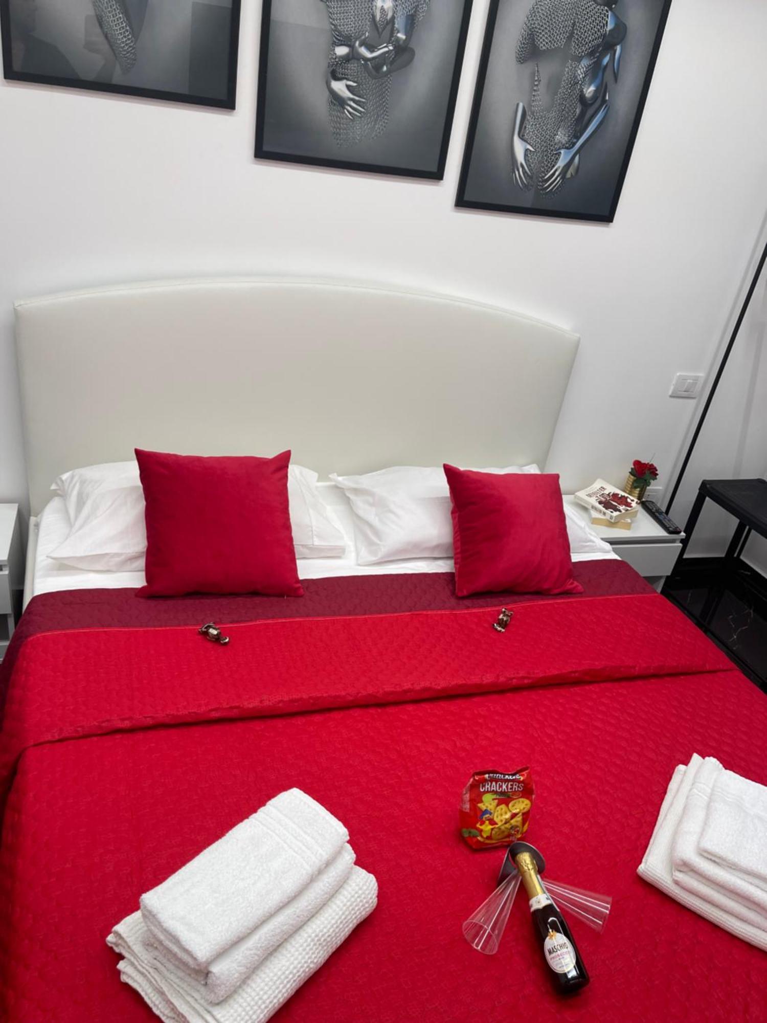 Guest house Lux House Airport Naples